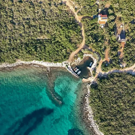 Awesome In Nevidane With Wifi